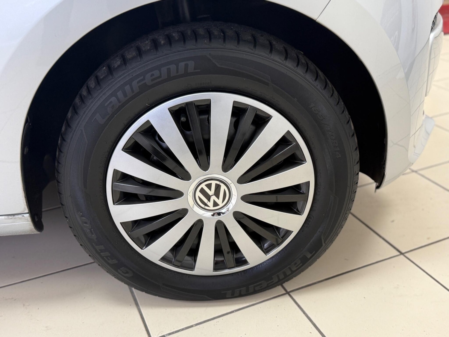 Used Volkswagen up! 2015 for sale - 76425437: Photo 22