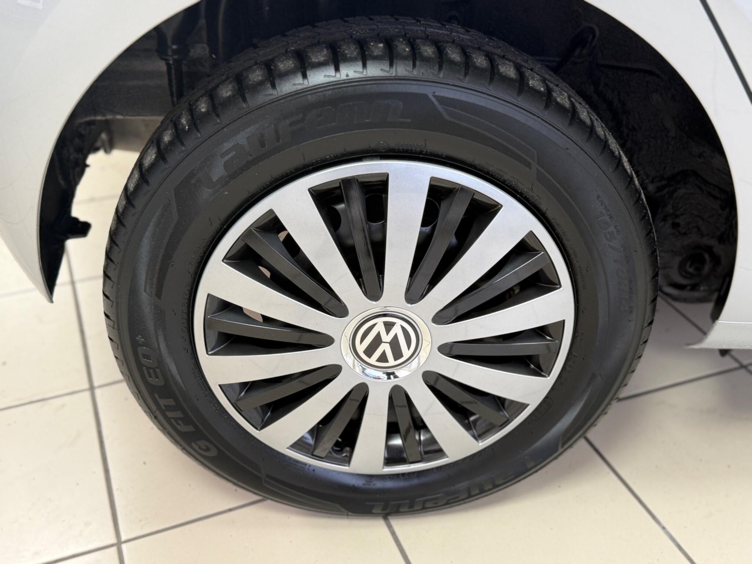 Used Volkswagen up! 2015 for sale - 76425437: Photo 25