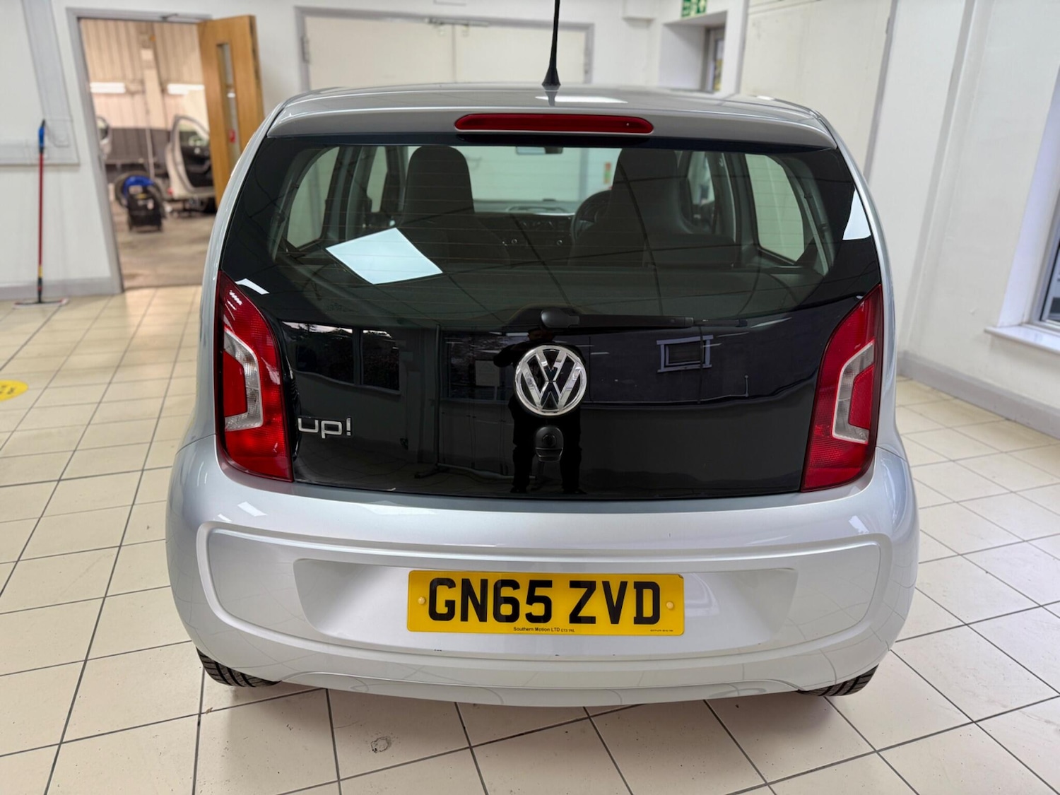 Used Volkswagen up! 2015 for sale - 76425437: Photo 6