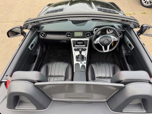 Used Mercedes-Benz SLK 2015 for sale - 76307555: Photo 11