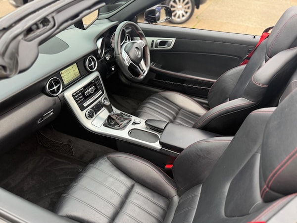 Used Mercedes-Benz SLK 2015 for sale - 76307555: Photo 13