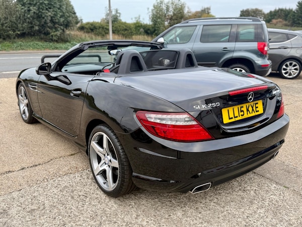 Used Mercedes-Benz SLK 2015 for sale - 76307555: Photo 5