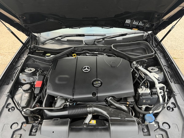 Used Mercedes-Benz SLK 2015 for sale - 76307555: Photo 60