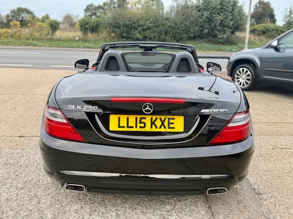 Used Mercedes-Benz SLK 2015 for sale - 76307555: Photo 6