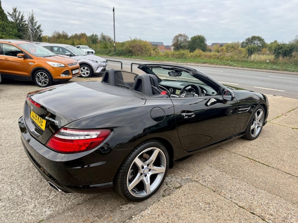 Used Mercedes-Benz SLK 2015 for sale - 76307555: Photo 7