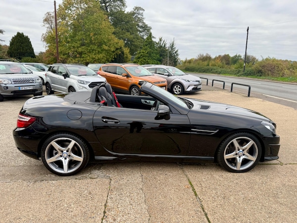 Used Mercedes-Benz SLK 2015 for sale - 76307555: Photo 8
