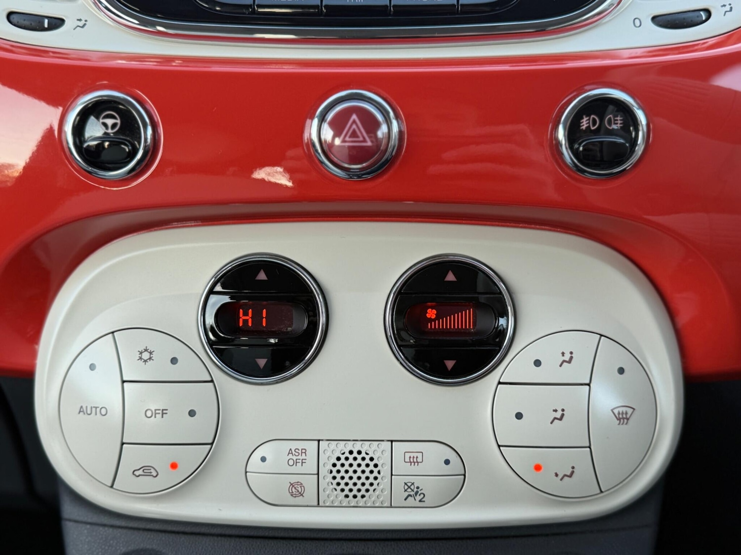 Used Fiat 500 2018 for sale - 76701079: Photo 33