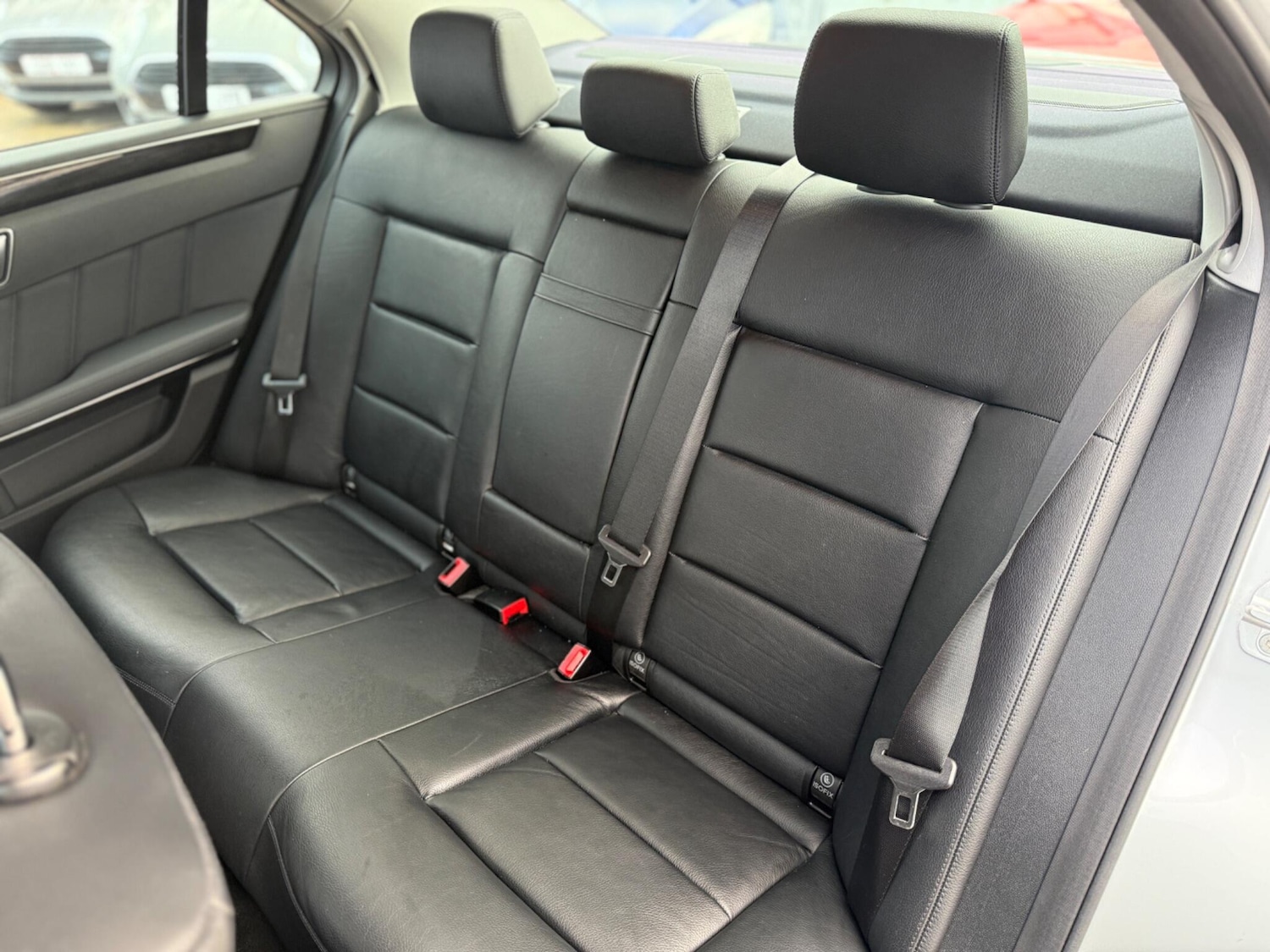 Used Mercedes-Benz E Class 2012 for sale - 76913187: Photo 16