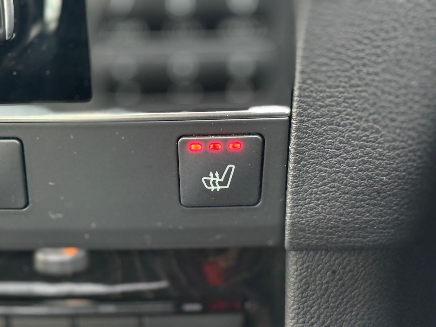 Used Mercedes-Benz E Class 2012 for sale - 76913187: Photo 23