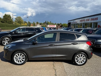 Used Ford Fiesta 2021 for sale - 79601302: Photo