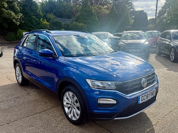 Used Volkswagen T-Roc 2018 for sale - 79441497: Photo
