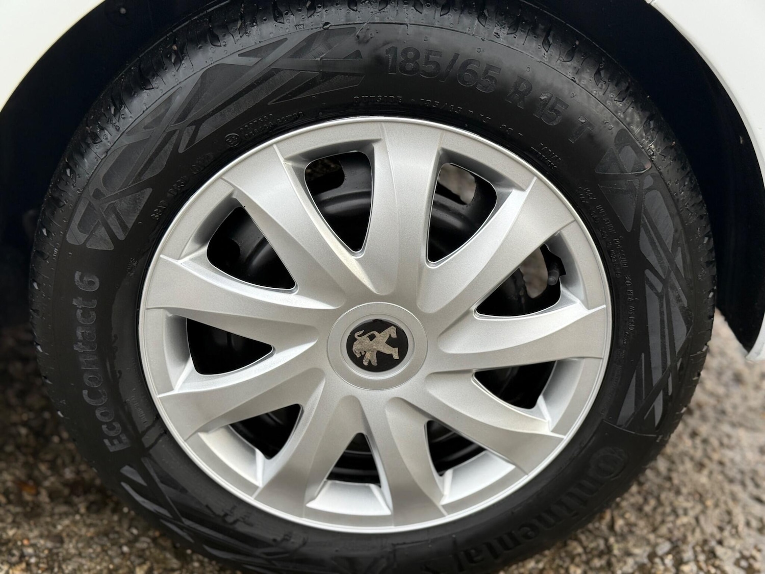 Used Peugeot 208 2015 for sale - 76926936: Photo 28