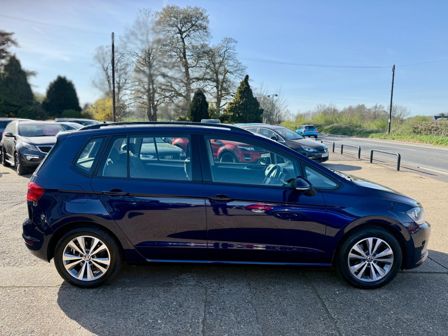 Used Volkswagen Golf SV 2017 for sale - 78171442: Photo 8