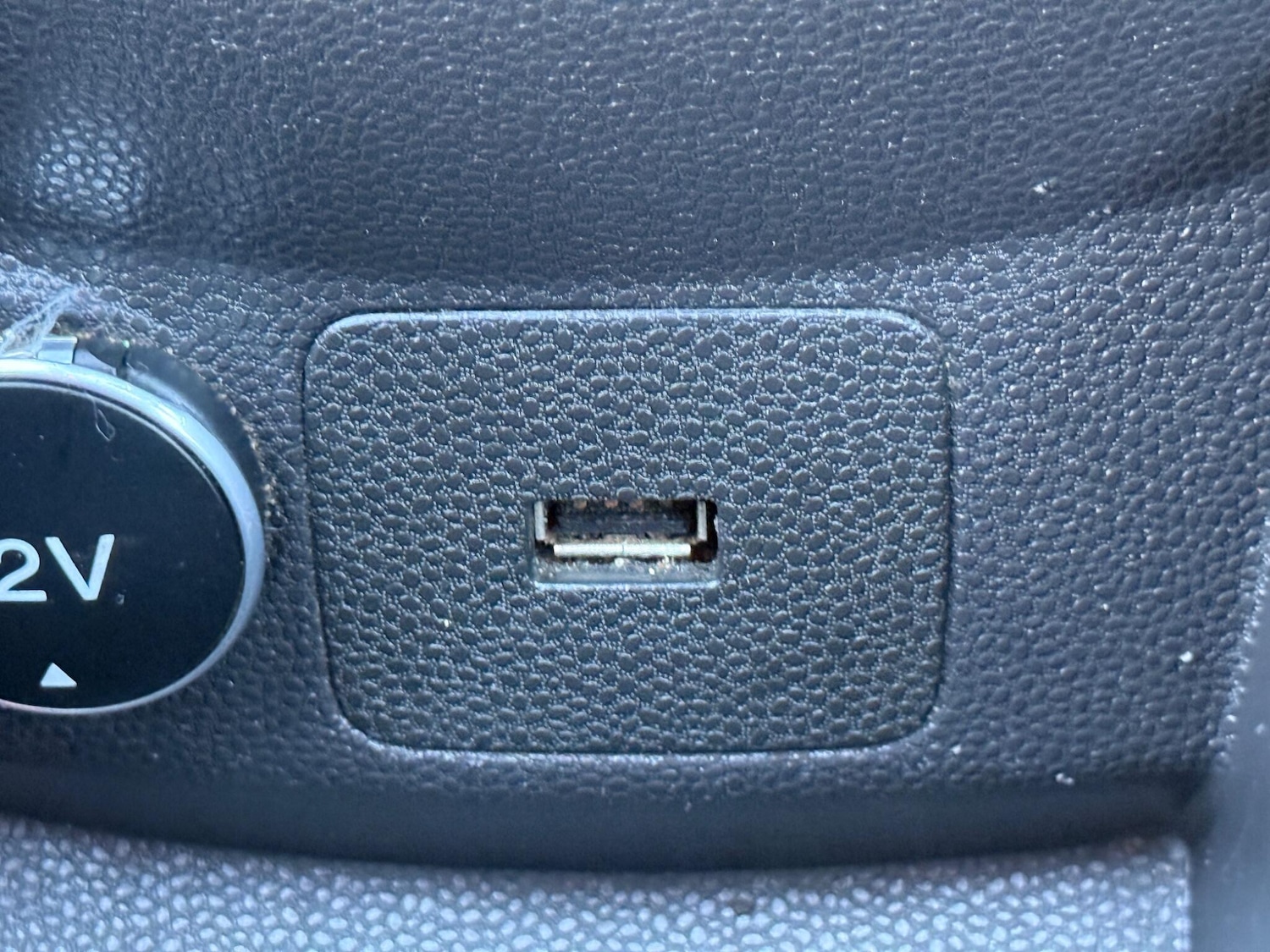 Used Ford Fiesta 2017 for sale - 76659290: Photo 25