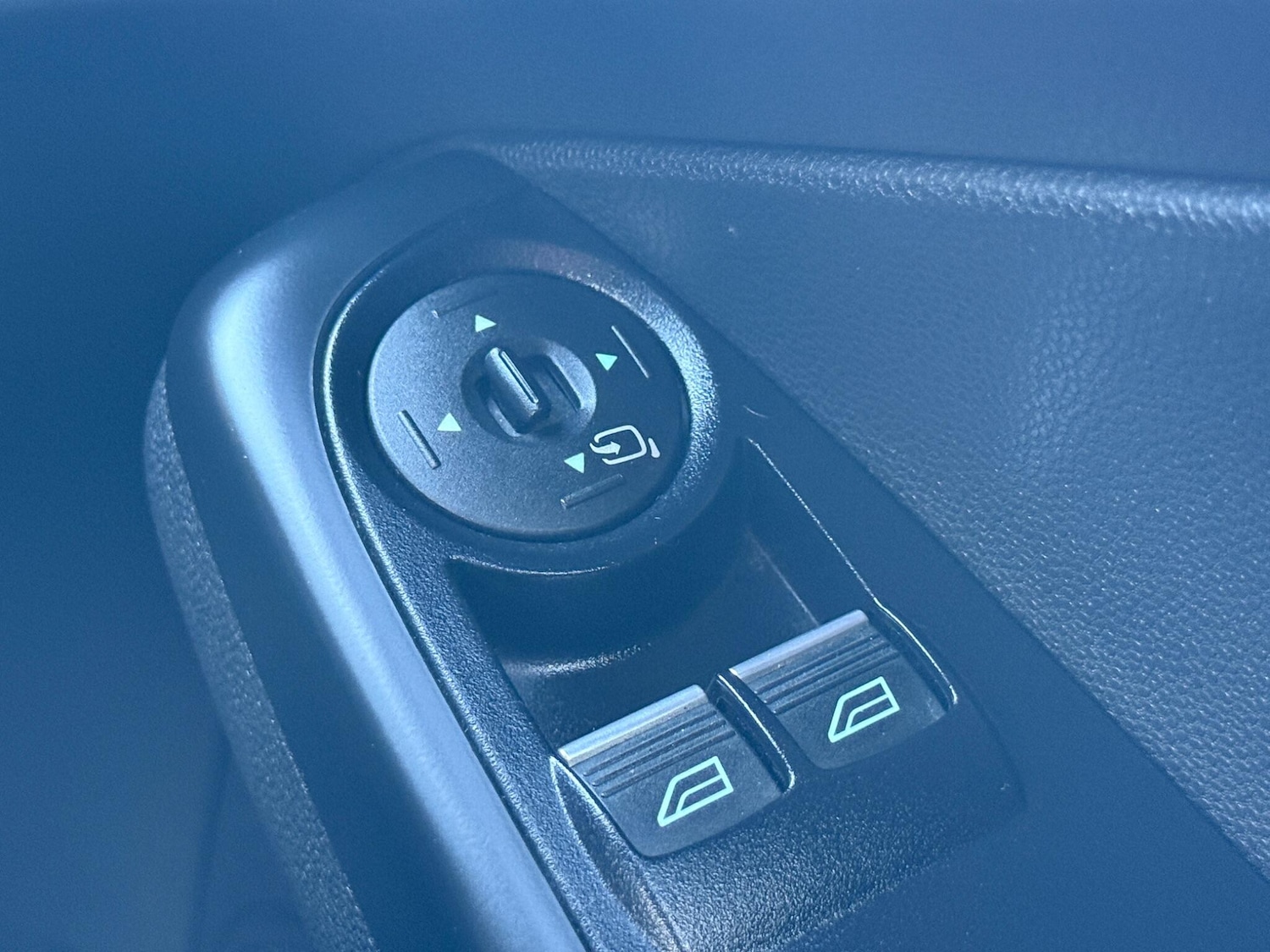 Used Ford Fiesta 2017 for sale - 76659290: Photo 29