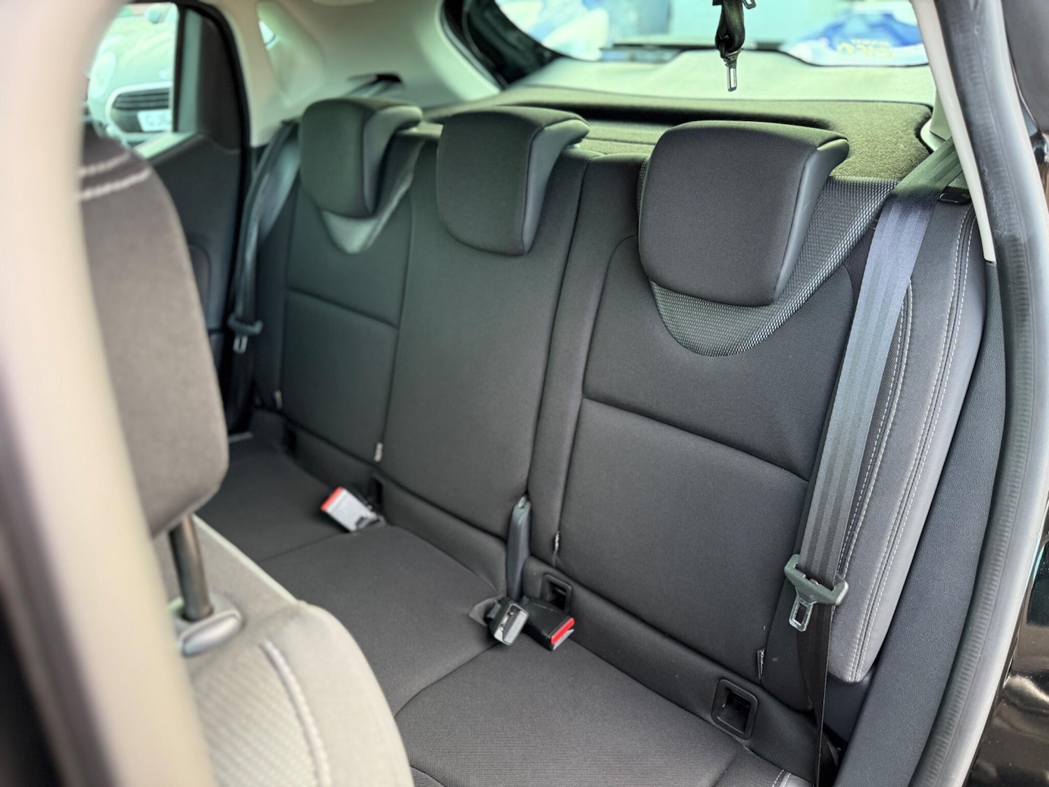 Used Renault Clio 2018 for sale - 77028938: Photo 14