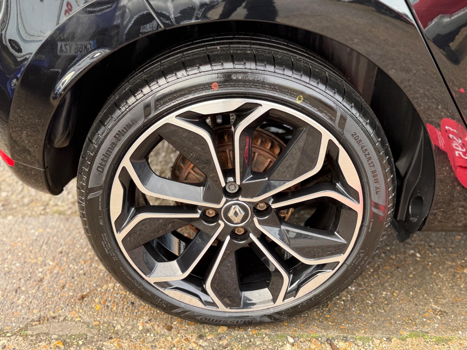 Used Renault Clio 2018 for sale - 77028938: Photo 32