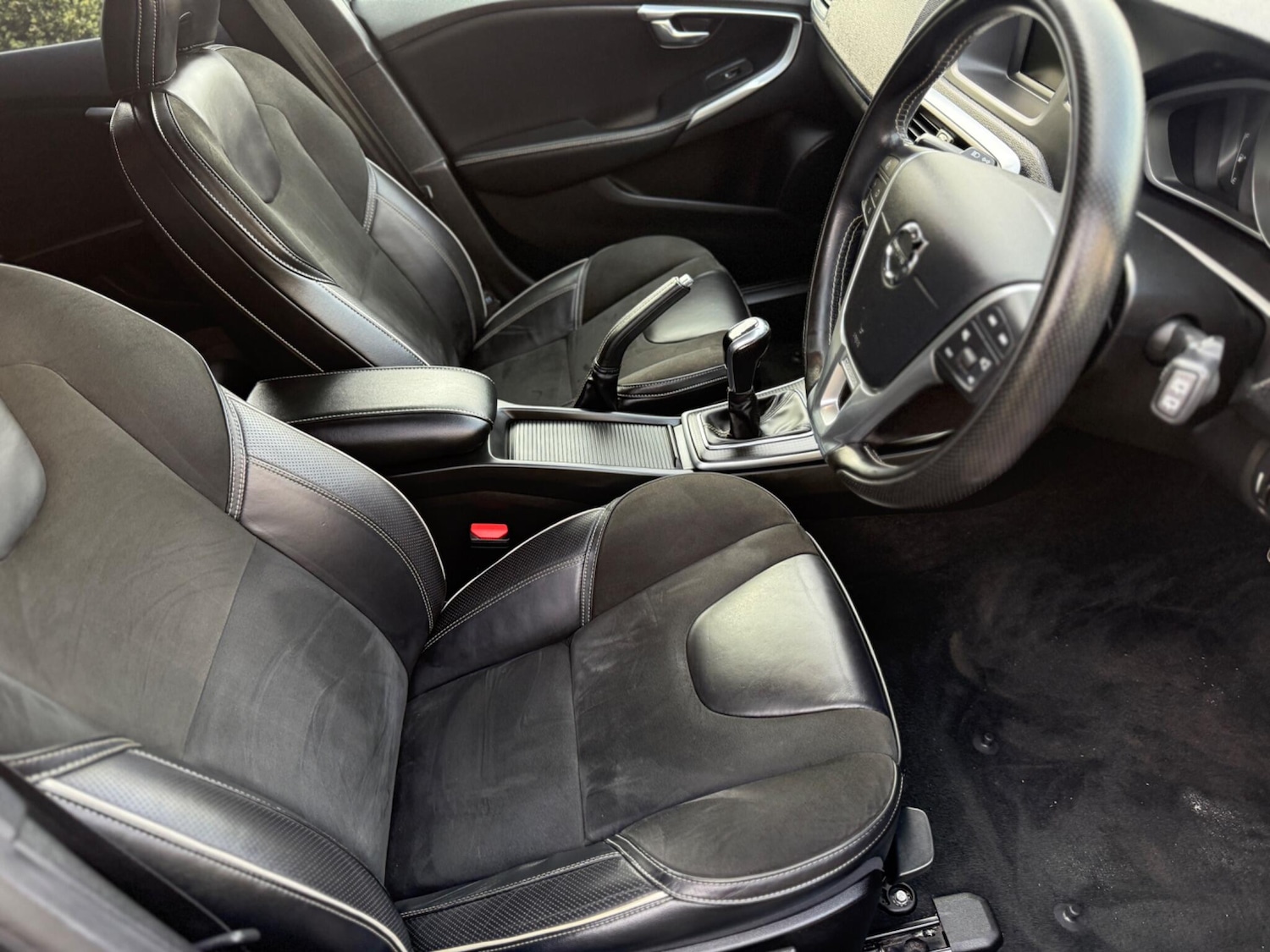 Used Volvo V40 2018 for sale - 78204661: Photo 10