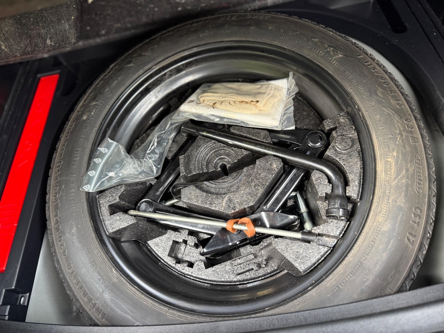 Used Volvo V40 2018 for sale - 78204661: Photo 16