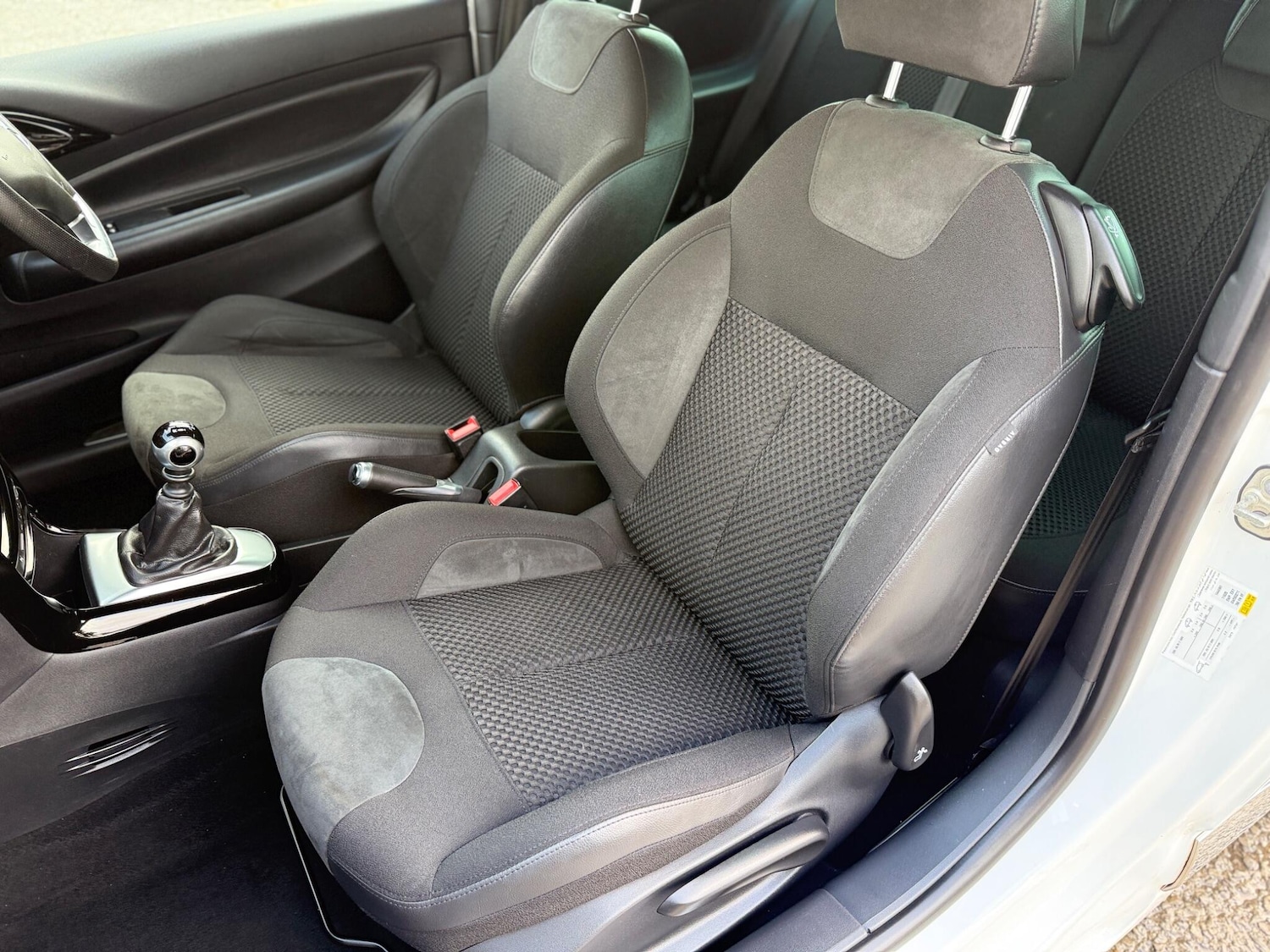 Used DS Automobiles DS 3 2016 for sale - 77468714: Photo 12