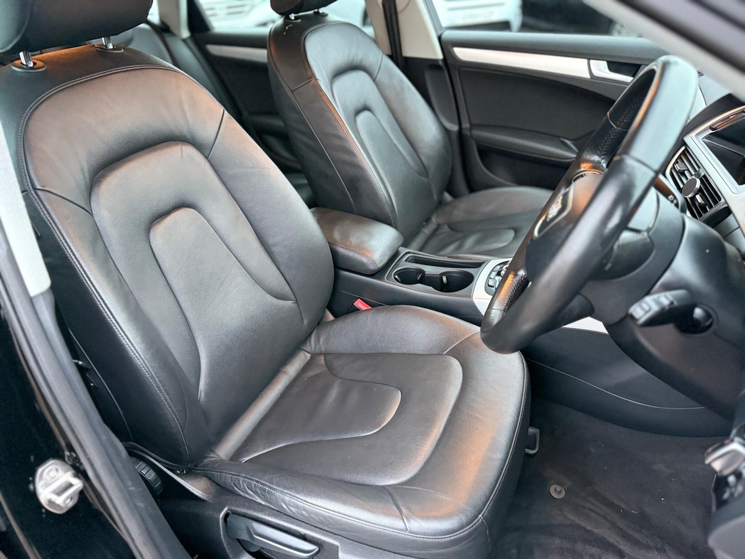 Used Audi A4 2013 for sale - 77455862: Photo 10