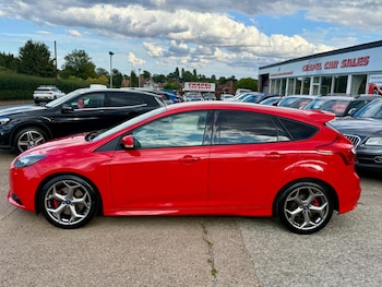 Used Ford Focus 2014 for sale - 79601306: Photo