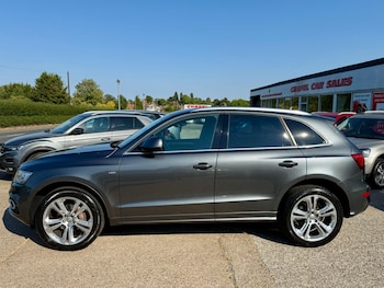 Used Audi Q5 2015 for sale - 79362046: Photo