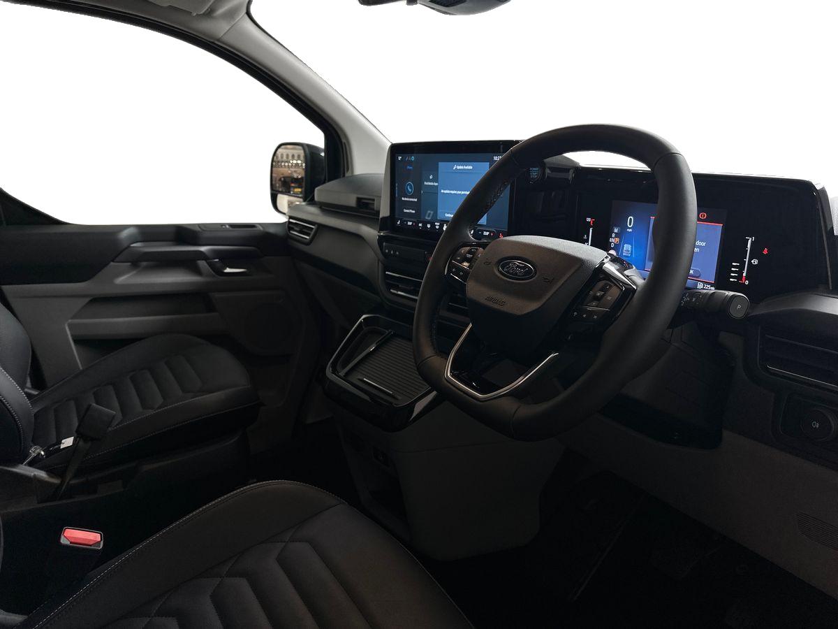 Used Ford Tourneo Custom 2025 for sale - 76168872: Photo 13