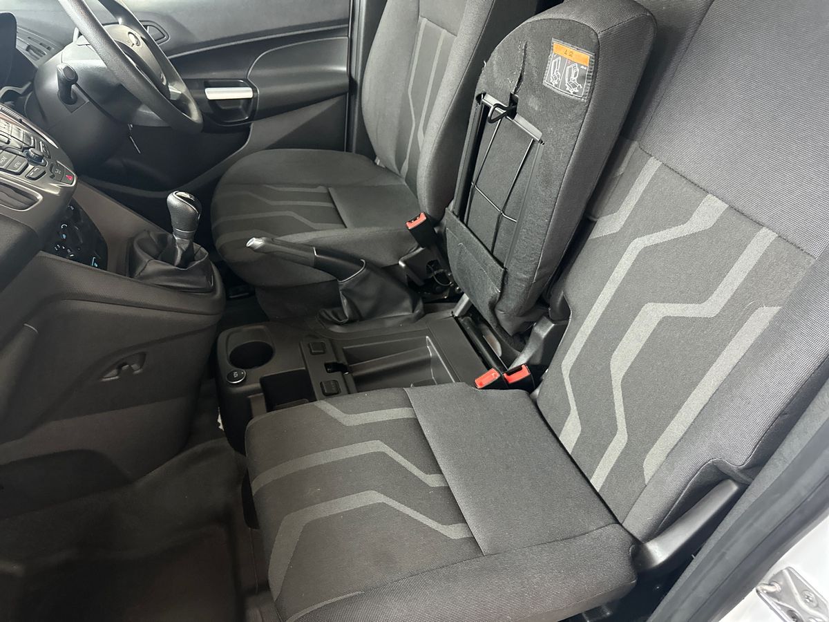 Used Ford Transit Connect 2016 for sale - 76568121: Photo 32