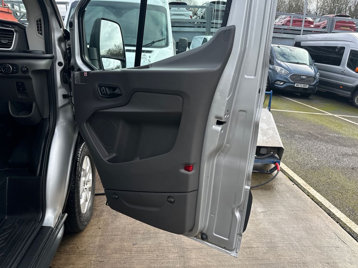 Used Ford Transit 2025 for sale - 77660423: Photo 35