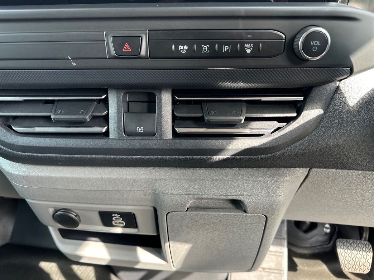 Used Ford Transit Custom 2025 for sale - 76338969: Photo 23