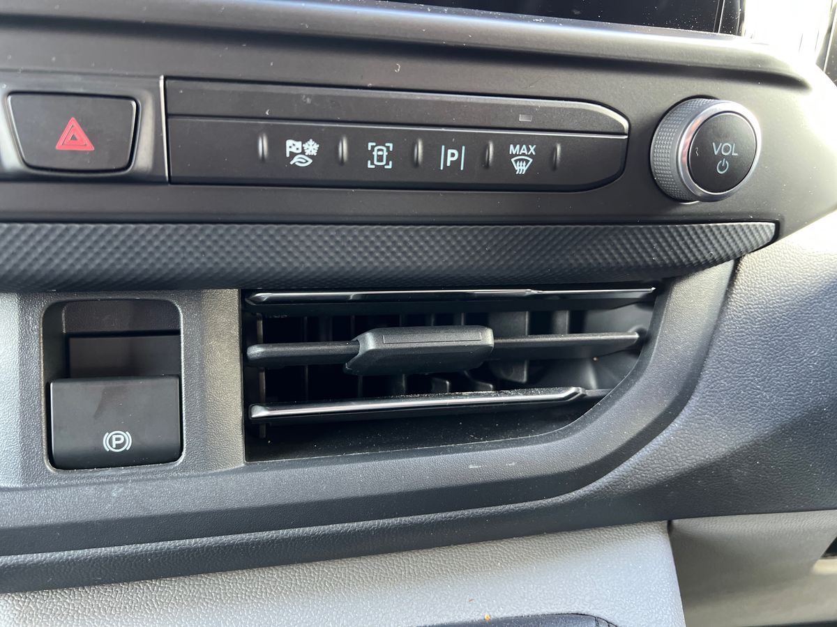 Used Ford Transit Custom 2025 for sale - 77047615: Photo 23