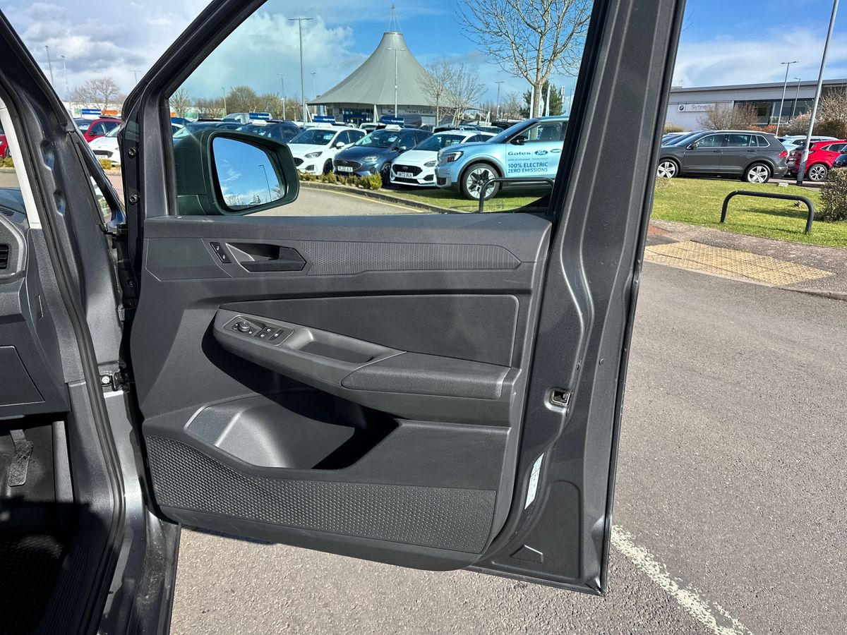 Used Ford Transit Connect 2025 for sale - 78108520: Photo 35