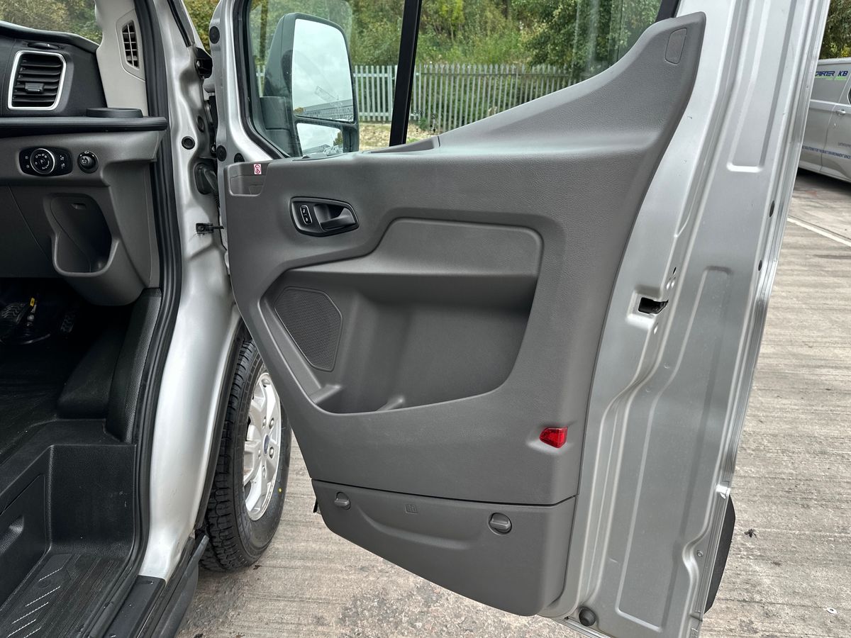 Used Ford Transit 2024 for sale - 77010271: Photo 35