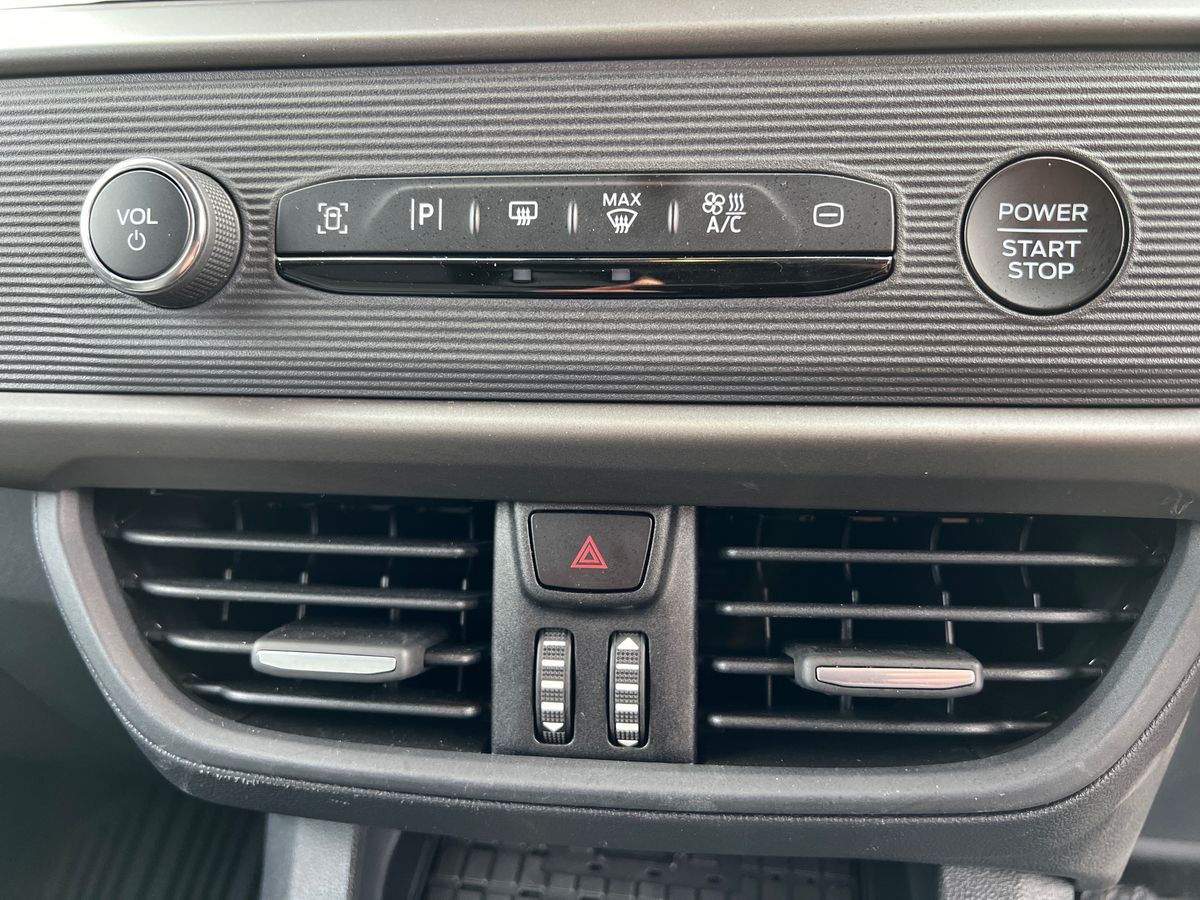 Used Ford Transit Courier 2024 for sale - 76960215: Photo 23