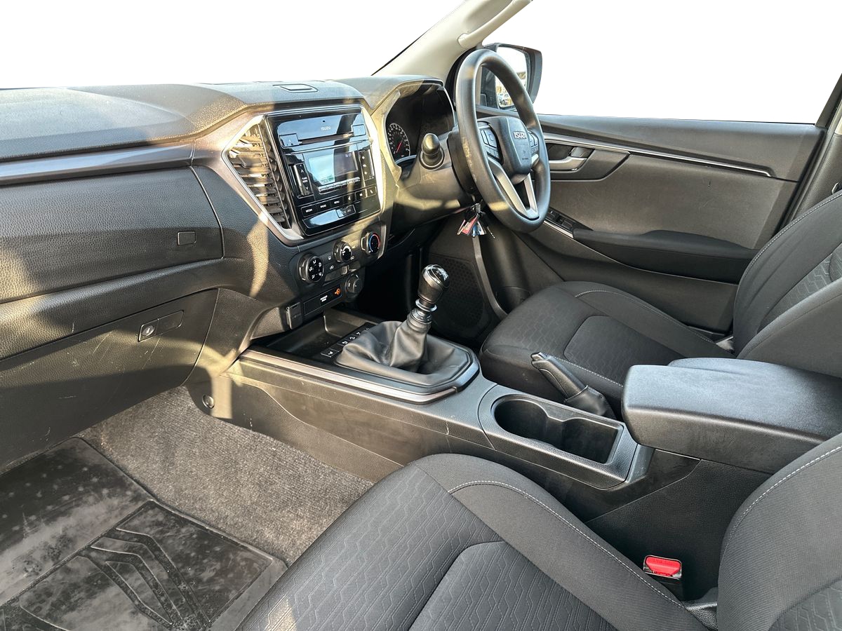 Used Isuzu D-Max 2023 for sale - 77205644: Photo 14