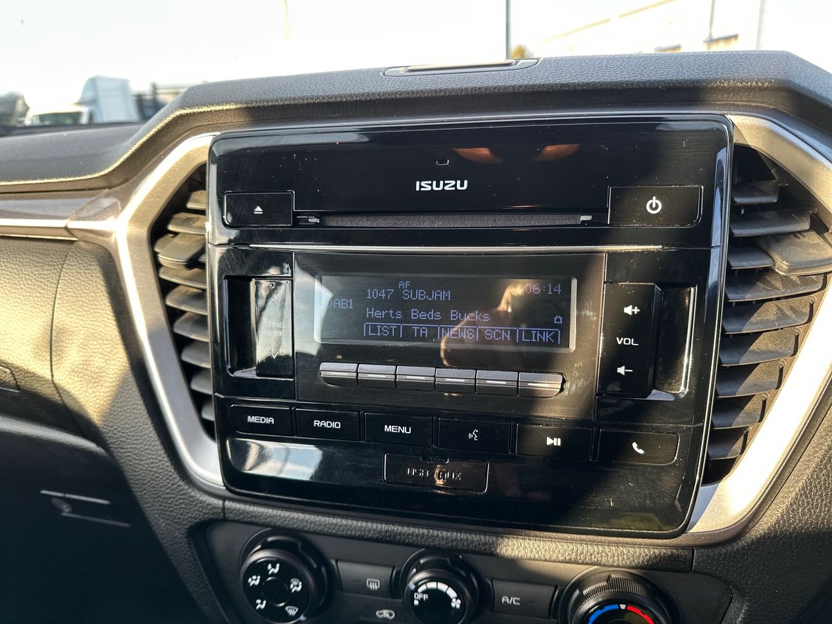 Used Isuzu D-Max 2023 for sale - 77205644: Photo 20