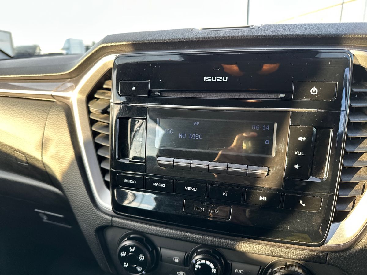 Used Isuzu D-Max 2023 for sale - 77205644: Photo 21