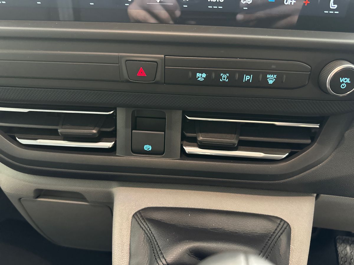 Used Ford Transit Custom 2025 for sale - 77434860: Photo 24