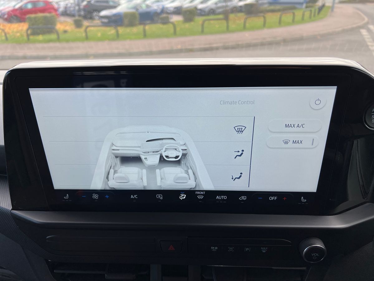 Used Ford Transit Custom 2024 for sale - 77047507: Photo 24