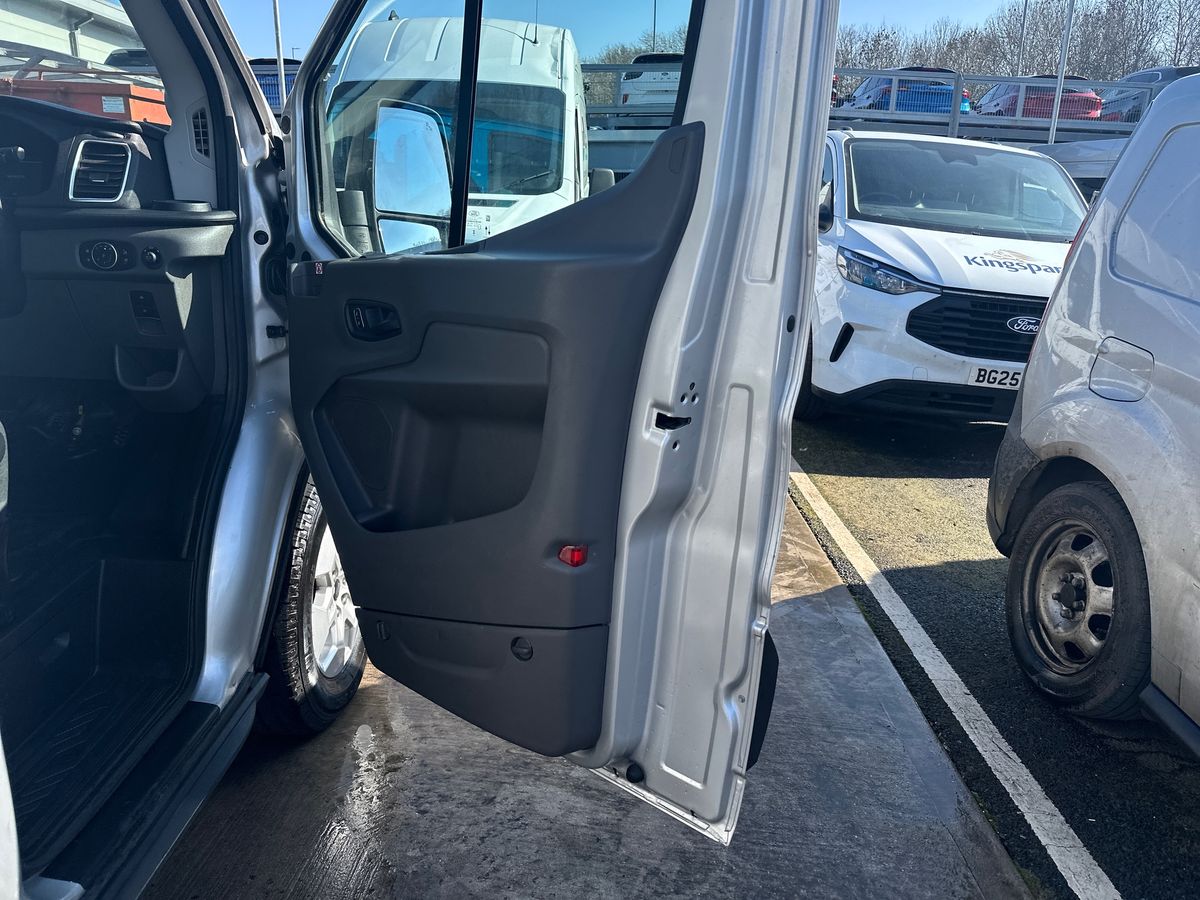 Used Ford Transit 2025 for sale - 77771103: Photo 35