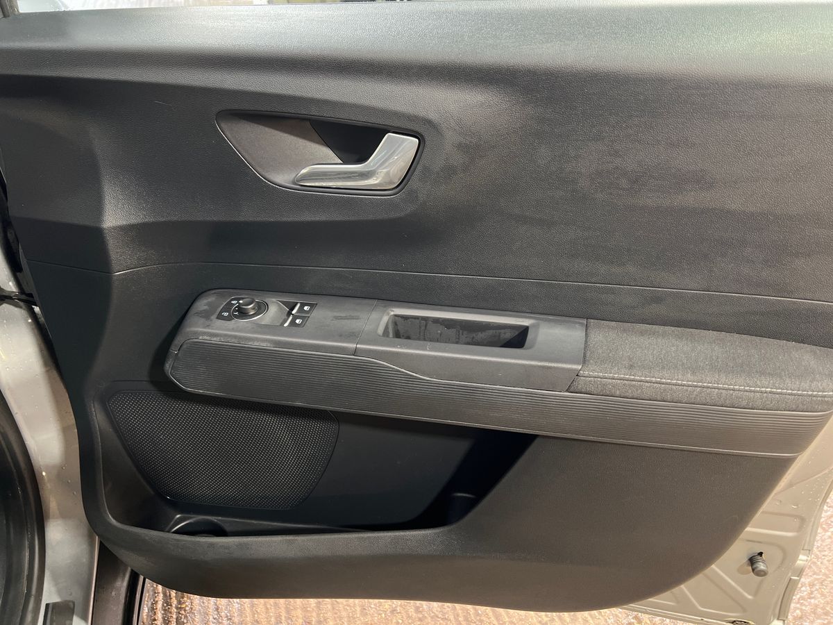 Used Ford Transit Courier 2024 for sale - 76647877: Photo 35