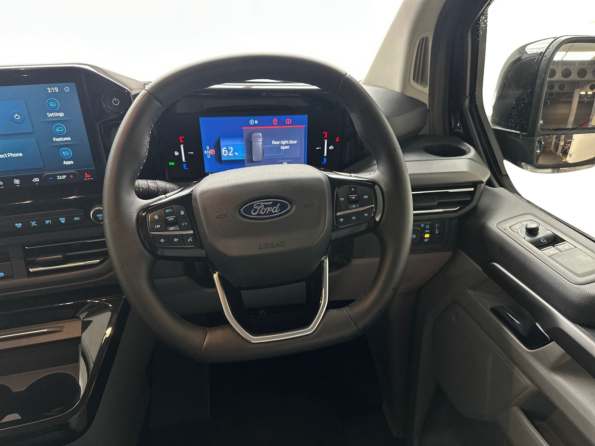 Used Ford Tourneo Custom 2025 for sale - 77198152: Photo 18