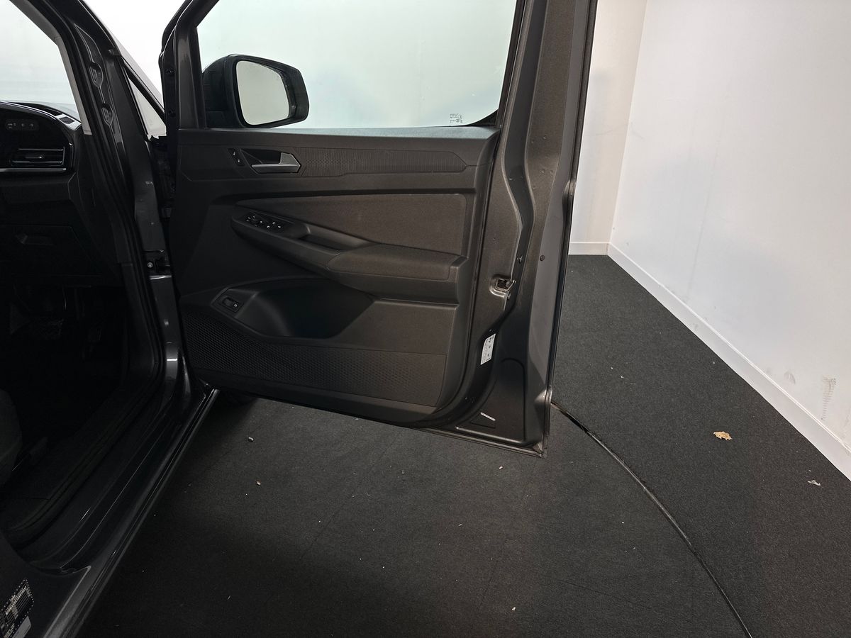 Used Ford Transit Connect 2025 for sale - 76507413: Photo 35