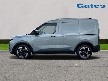 Used Ford Transit Courier 2024 for sale - 75702541: Photo