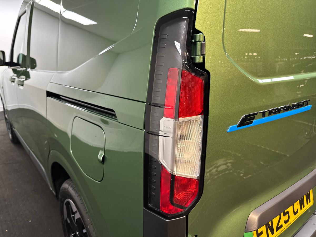 Used Ford Transit Courier 2025 for sale - 77307434: Photo 34