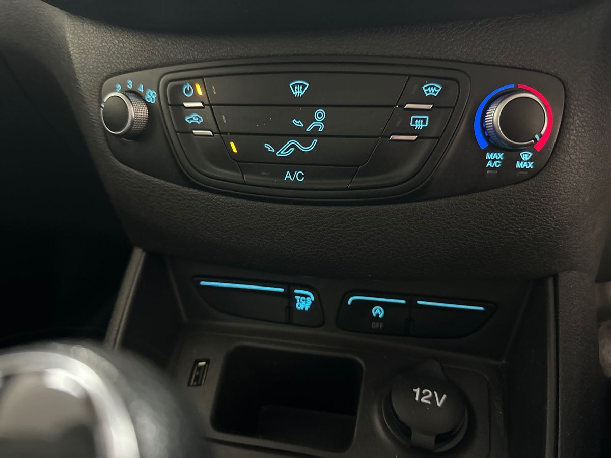 Used Ford Transit Courier 2021 for sale - 77025536: Photo 24