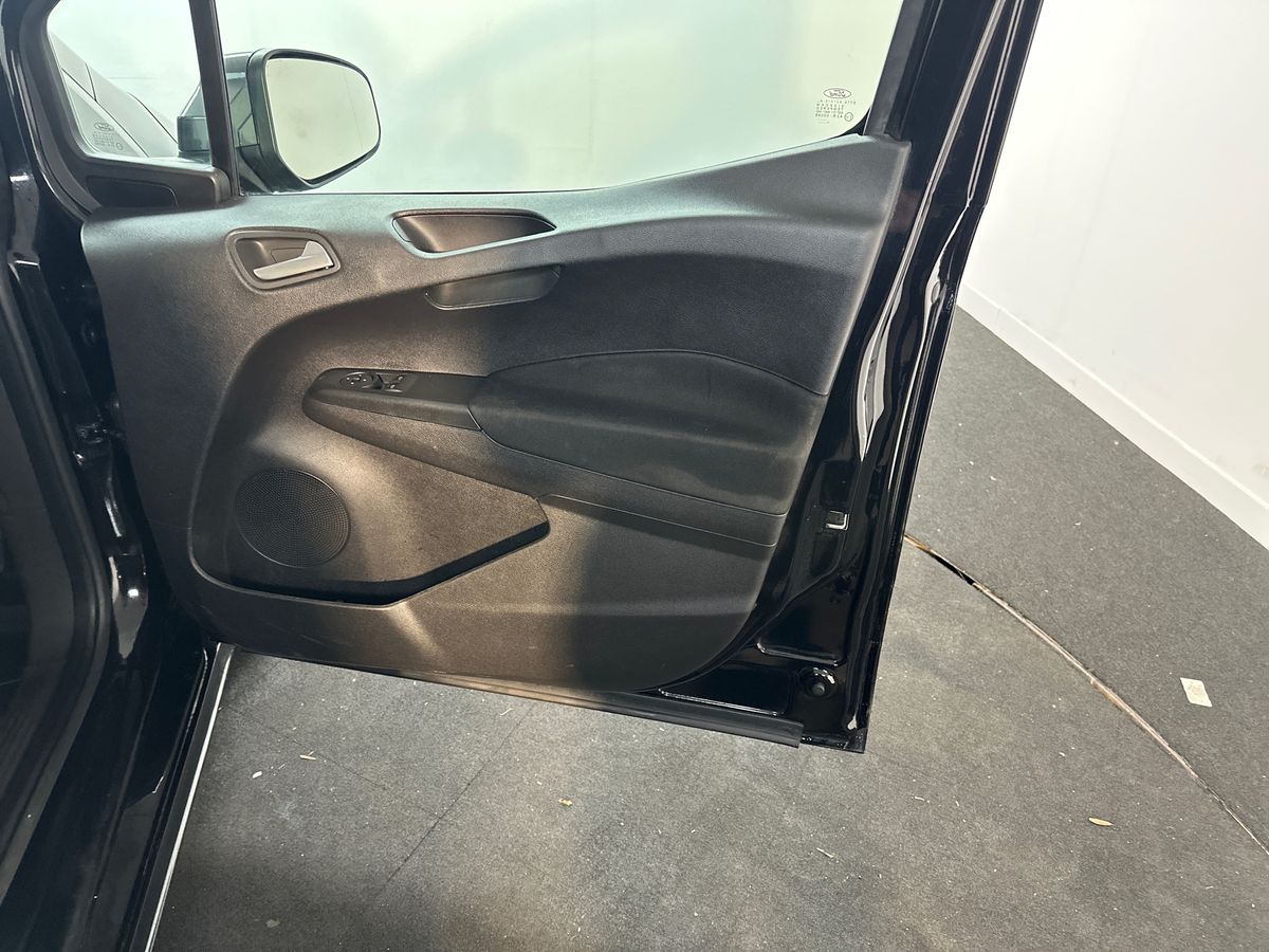 Used Ford Transit Courier 2021 for sale - 77025536: Photo 35