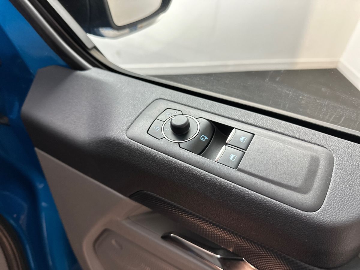 Used Ford Transit Custom 2025 for sale - 76602786: Photo 27