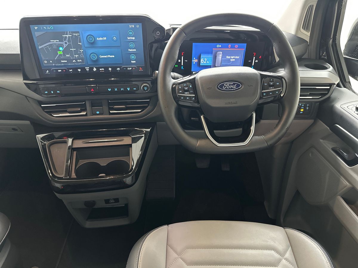 Used Ford Tourneo Custom 2025 for sale - 77397381: Photo 17